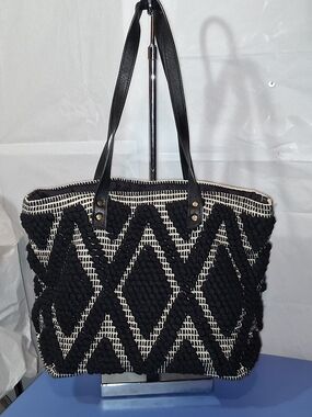 🌼SALE🌼Rare Bella by Becker Bohemian-Style Shoulder Bag/Tote